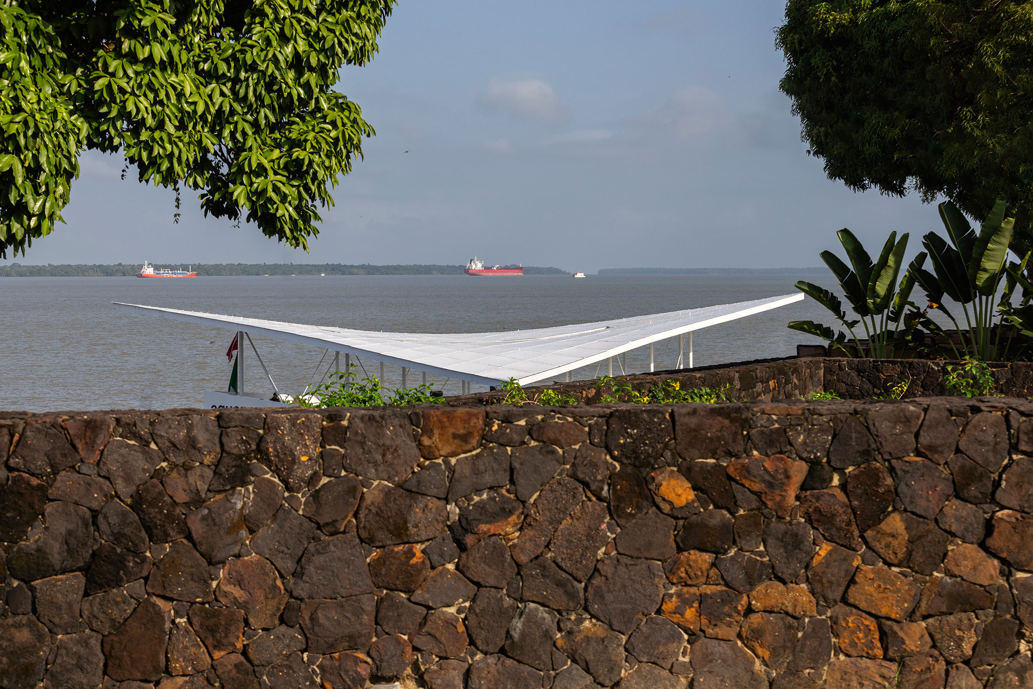AquaPraça at COP30 by CRA-Carlo Ratti and Höweler + Yoon. Photograph by Leonardo Finotti