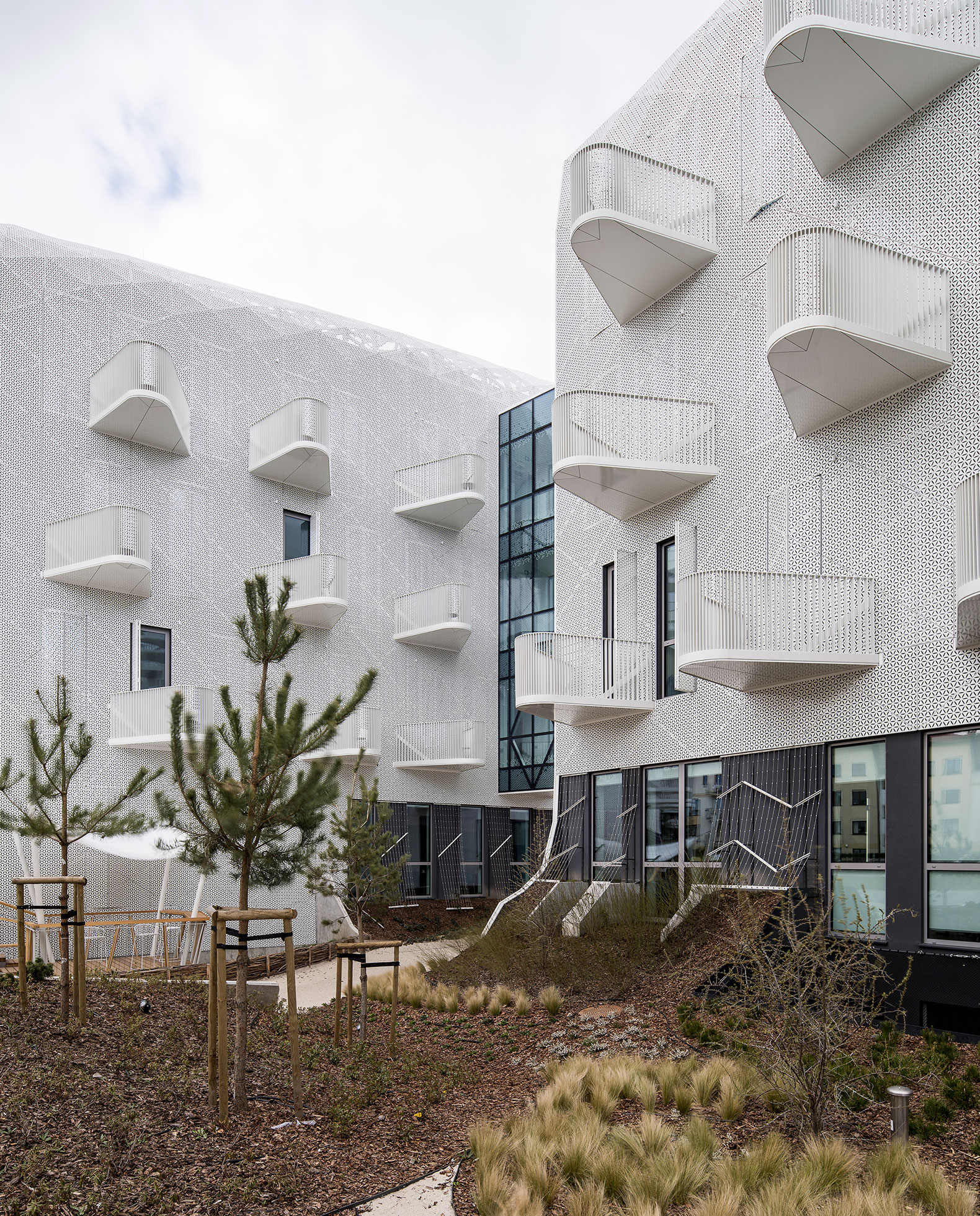 "Wave 4 & 5" by FAAB. Photograph by Jakub Certowicz.