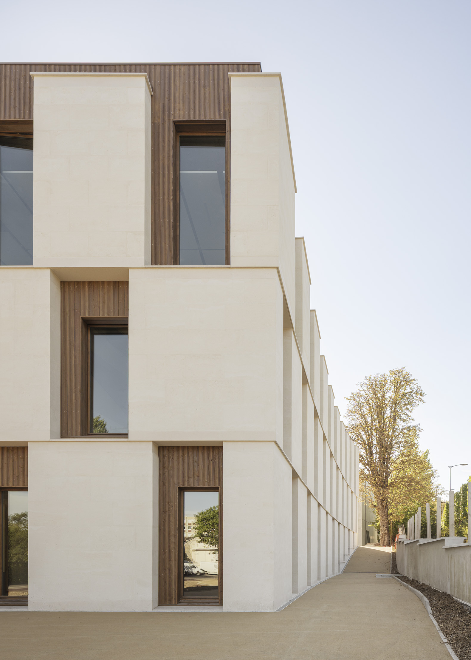 iXcampus Design School by SAME. Photograph by Schnepp Renou
