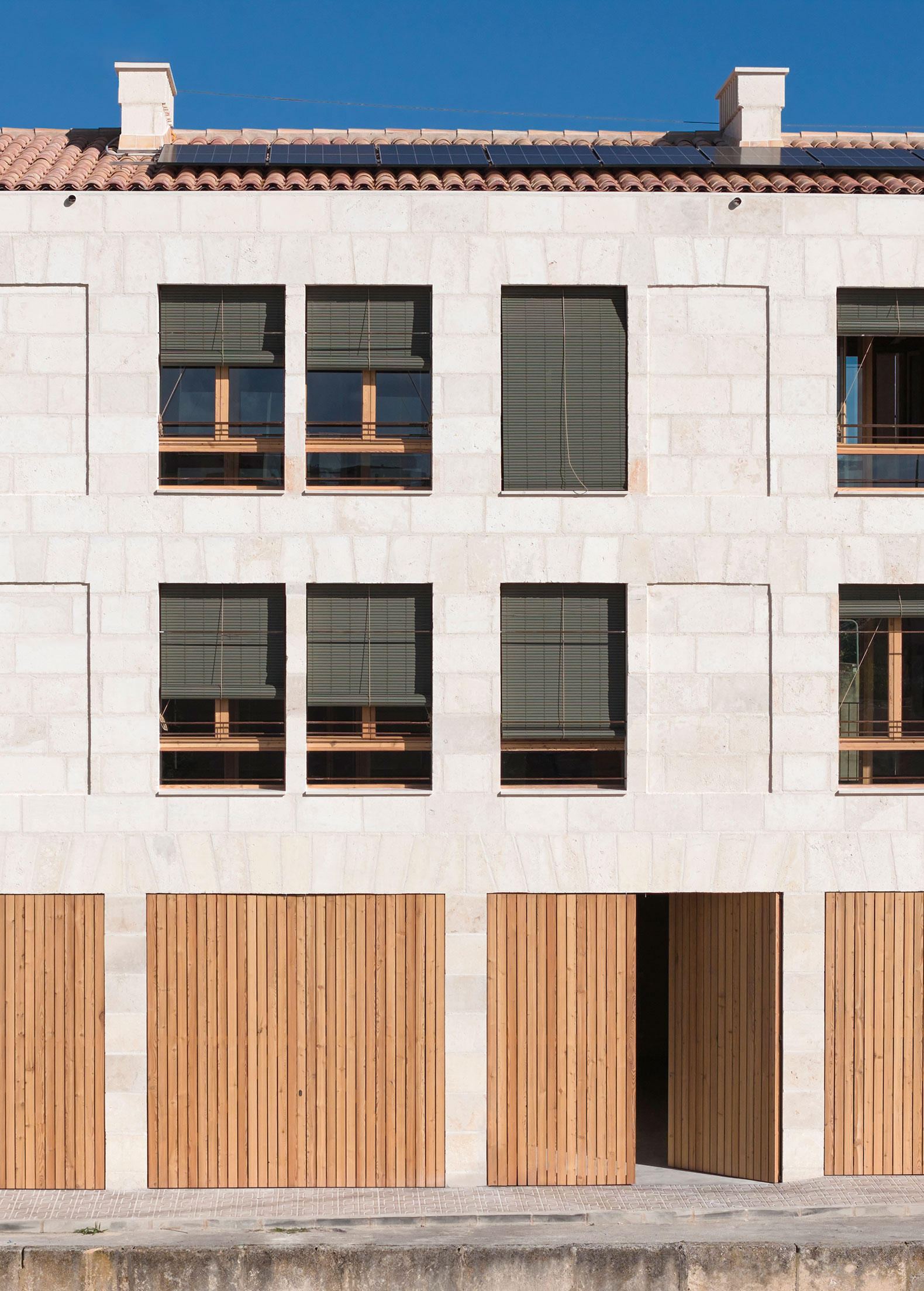 «10 VPP» por Javier Gavín + Juan Moreno + Siddartha Rodrigo + DATAAE. Fotografía por Clara Torres González.