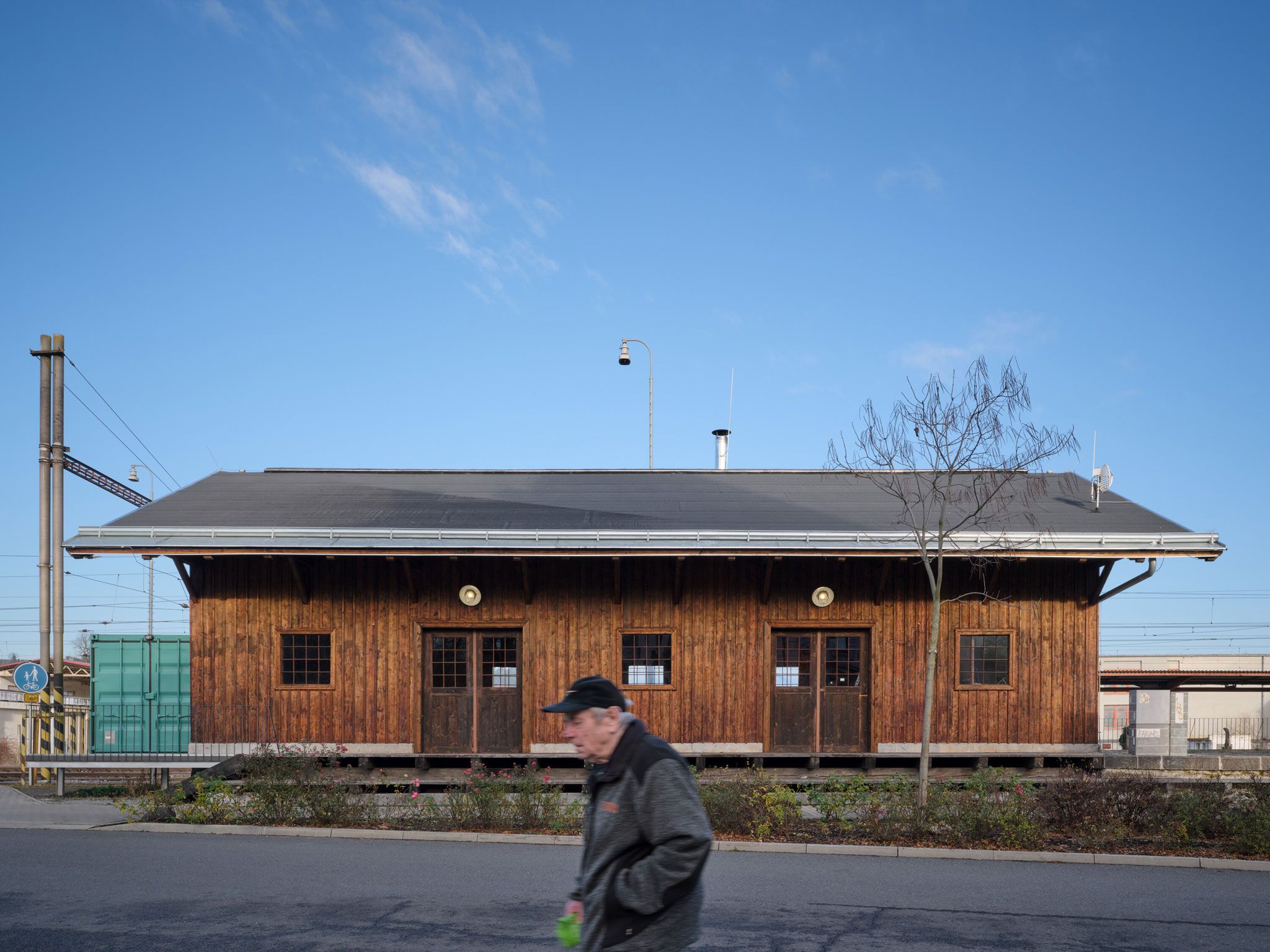 Drevak by Sodomka Sodomková Architekti. Photography by BoysPlayNice