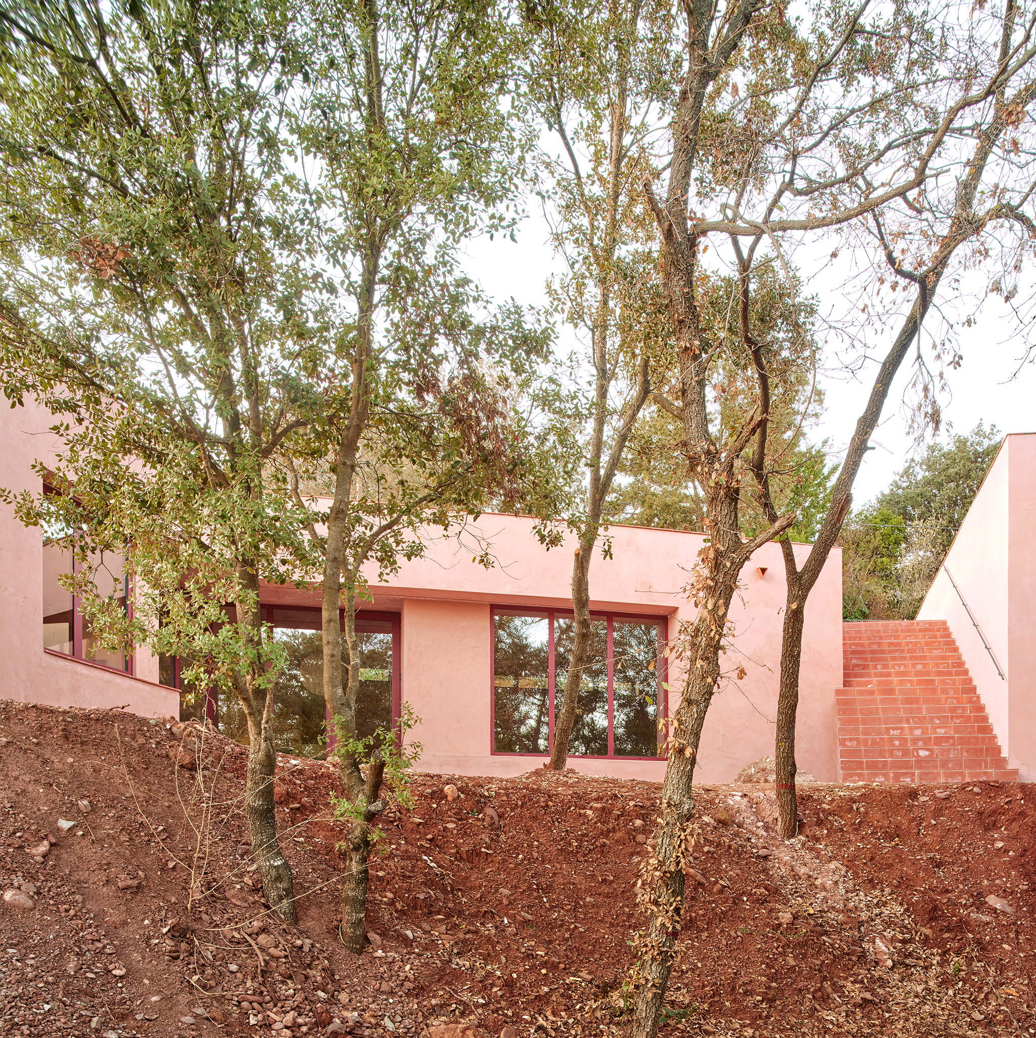 "Casa Sota la Mola" by Twobo. Photograph by José Hevia.