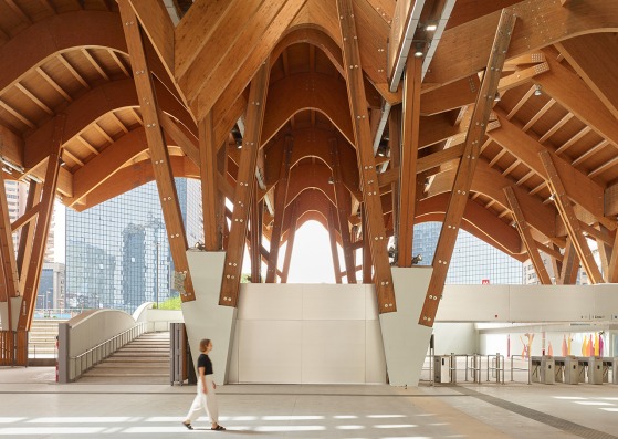 Centro Direzionale, Naples Underground Central Station by Benedetta Tagliabue - EMBT Architects. Photograph by Roland Halbe 