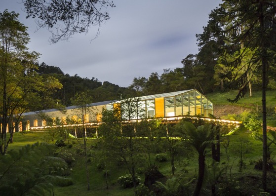 Casa Mororó por Studio mk27. Fotografía © Fernando Guerra. FG+SG