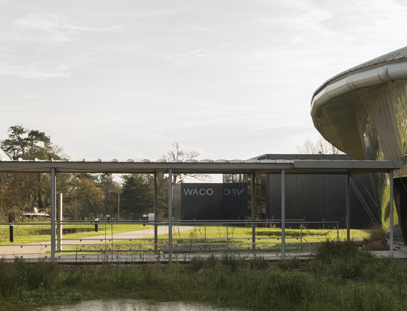 Airborne Museum by Projectiles. Photograph by Antoine Cardi
