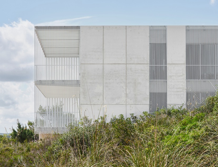 Steel House by Nomo Studio. Photograph by Adrià Goula