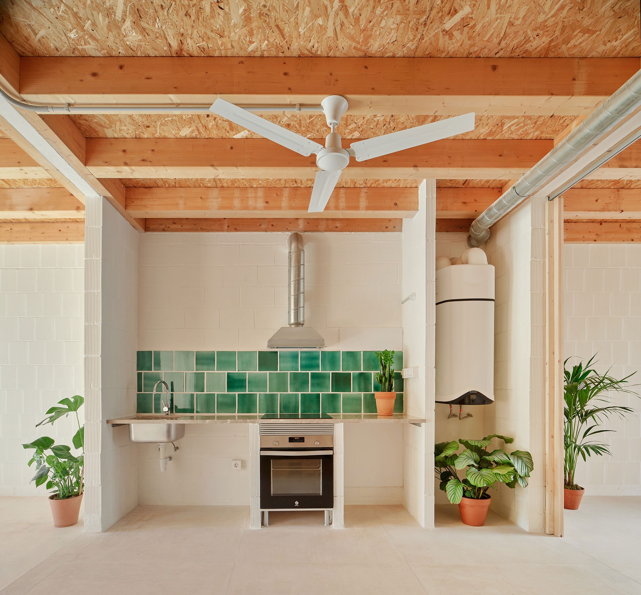 "Ses Veles Puigpunyent" by Alventosa Morell Arquitectes and Joan Josep Fortuny Giró. Photography by José Hevia