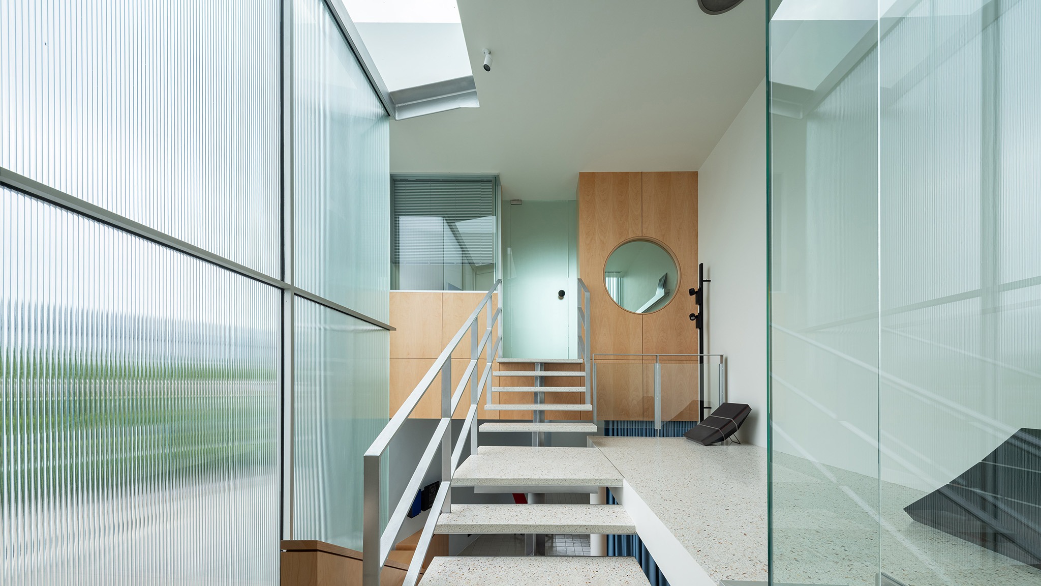 Casa AA por PHTAA. Fotografía por Santana Petchsuk. Casa AA por PHTAA. Fotografía por Santana Petchsuk.