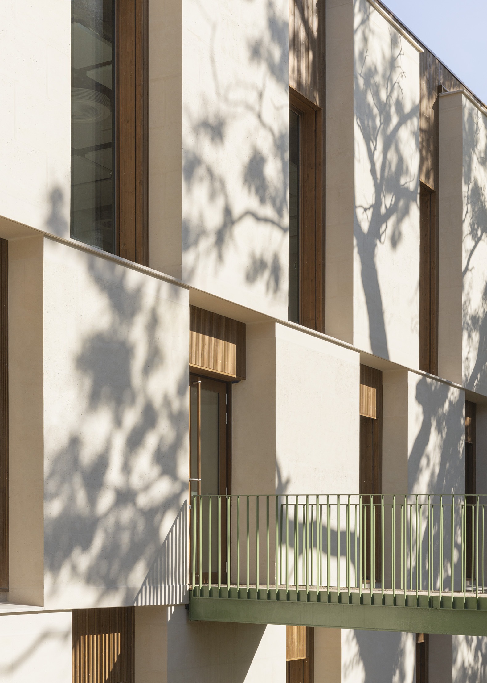 La simpleza de la retícula. Escuela de Diseño iXcampus por SAME La simpleza de la retícula. Escuela de Diseño iXcampus por SAME