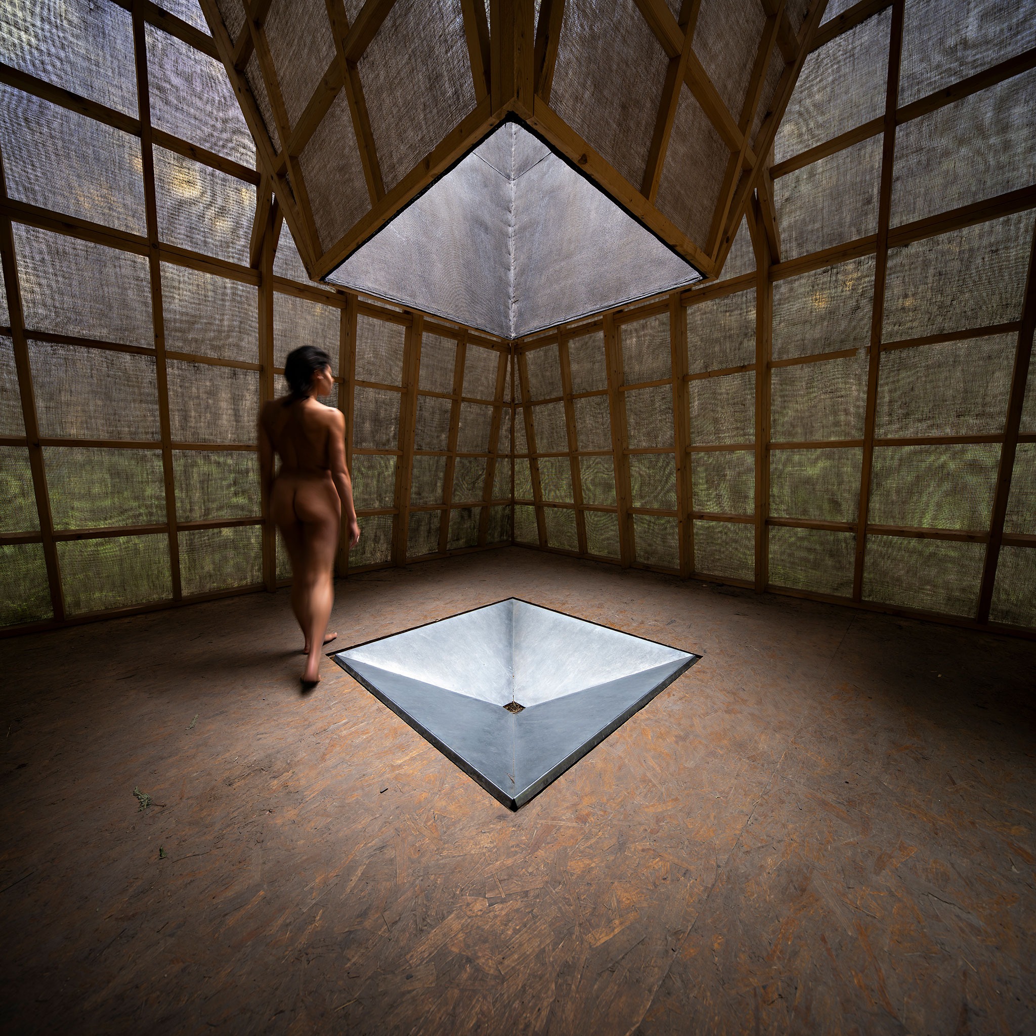 COMPLUVIUM by P + S  Estudio de Arquitectura. Photograph by Javier Callejas.