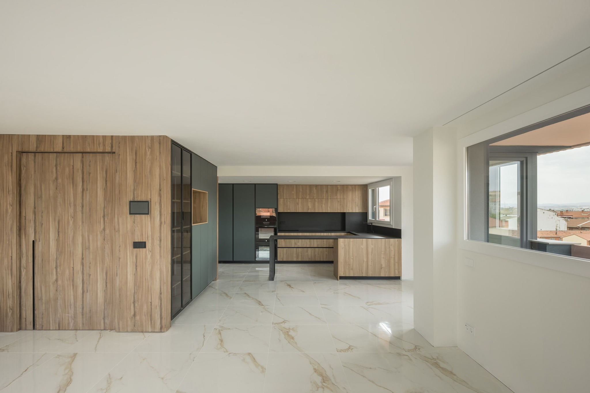 Magno Building by Javier Prieto Arquitectos. Photograph by Germán Cabo.