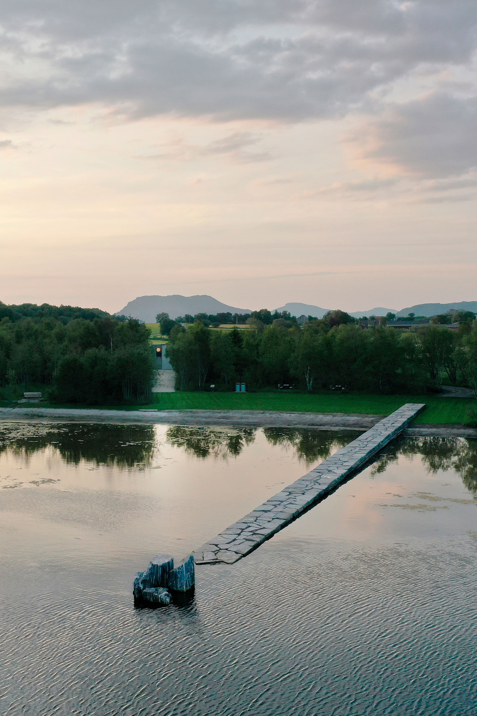 "Sundshopen", Norwegian Scenic Routes by Rever and Drage. Photograph by Tom Auger.
