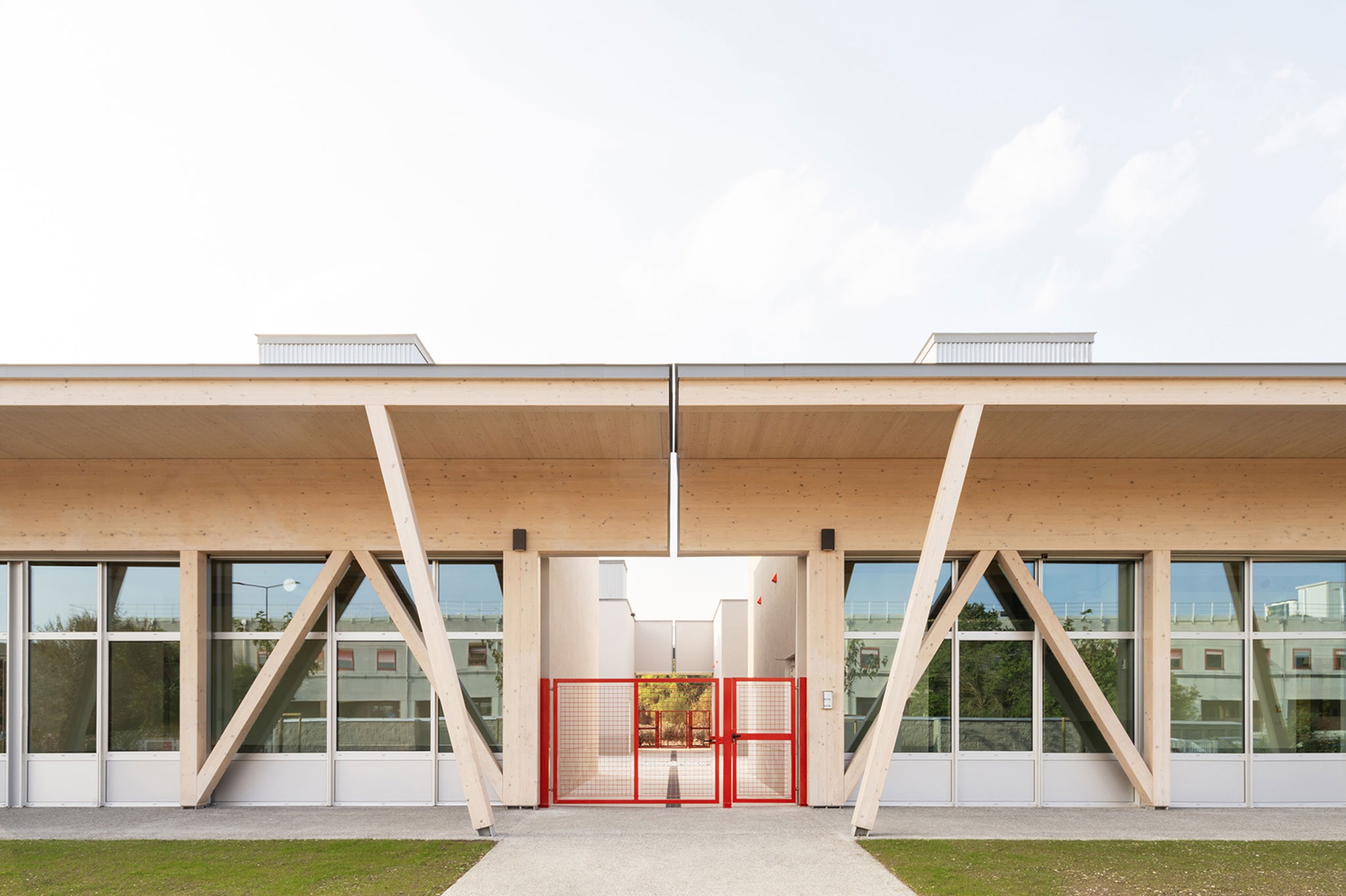 Inclusive Educational Centre by Enrico Molteni. Photograph by Marco Cappelletti.