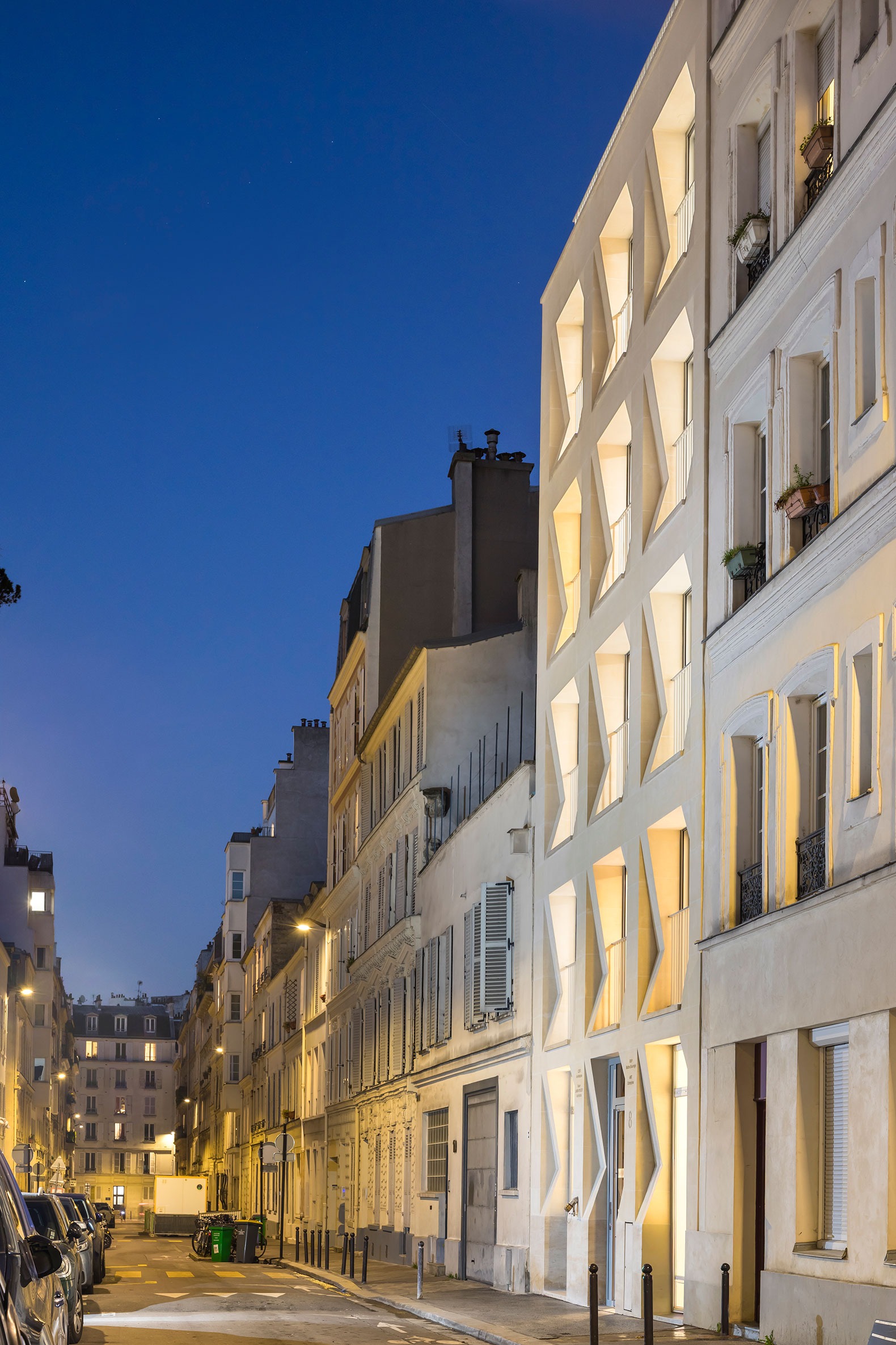«La Pension de famille des Apennins» por CQFD Architecture. Fotografía por Sergio Grazia.