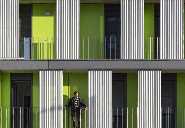 116 Public Housing Units by UNIA Arquitectos + FAU Arquitectos. Photograph by Fernando Alda