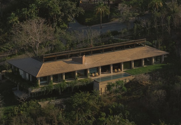 Casa Kupuri por Central de Arquitectura + Módica Ledezma. Fotografía por Zaickz Moz