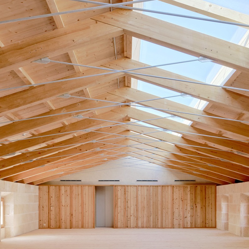 Casa de la Vila Santa Eugenia por Peris Toral + Aulets. Fotografía por José Hevia