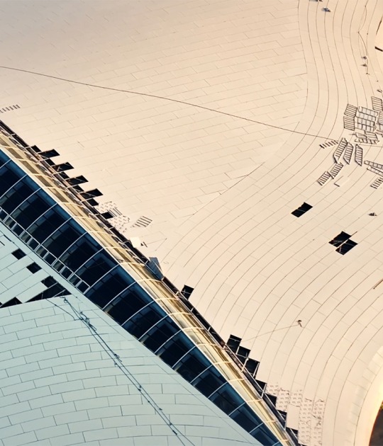 Construcción. Aeropuerto de Lishui por Ma Yansong/MAD Architects. Fotografía por JK Wang