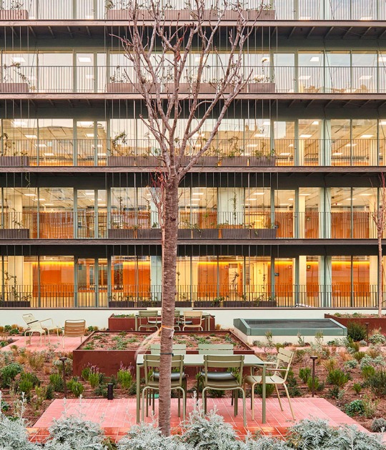 Renovation of the Aribau195 building by scob. Photograph by Adrià Goula