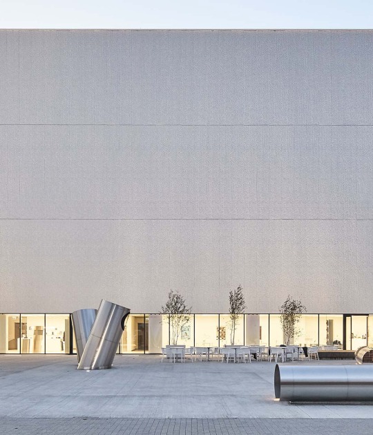 Museo Stasys por IMPLMNT Architects. Fotografía por Norbert Tukaj