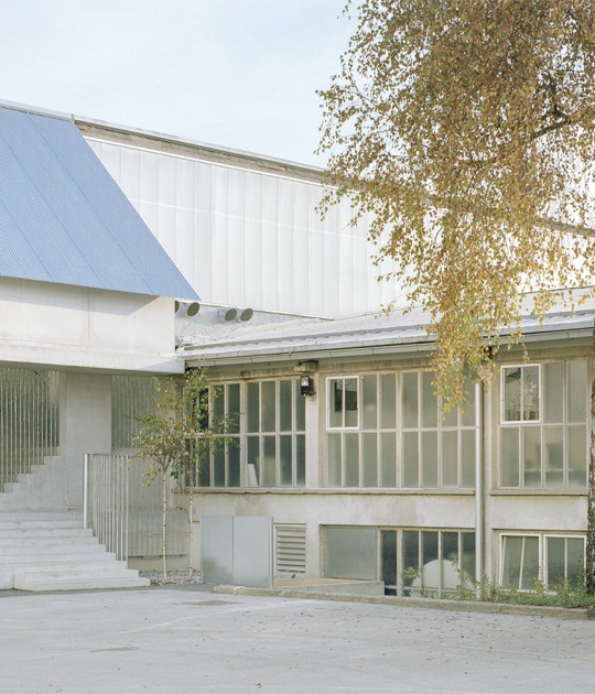 Temporary Spaces for Slovenian National Theatre Drama by Vidic Grohar Arhitekti. Photograph by Maxime Delvaux