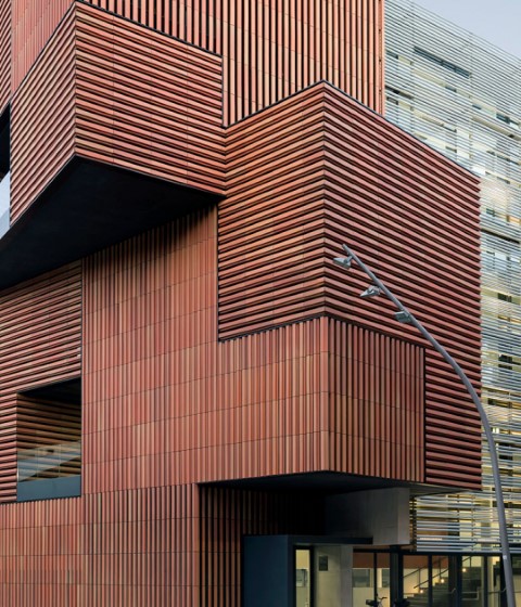 Escuela Massana de Arte y Diseño, 2006-2017, Barcelona. El Museo ICO presenta Carme Pinós - Escenarios Para la Vida. Fotografía por Duccio Malagamba