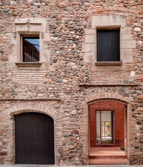 House 1014 by H Arquitectes. Photograph © Adrià Goula