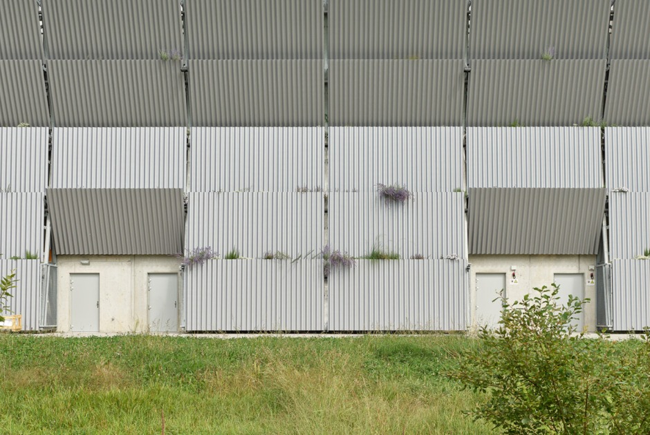 Unterfeld Energy Centre by Lütjens Padmanabhan Architekt*innen. Photograph by Philip Heckhausen
