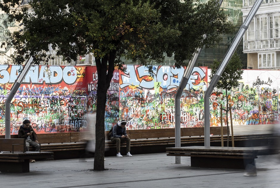 "Utopia: No entry" by Sebastián Bayo Monjas. Photograph by Mikel Blasco. Image courtesy by Mugak/2025