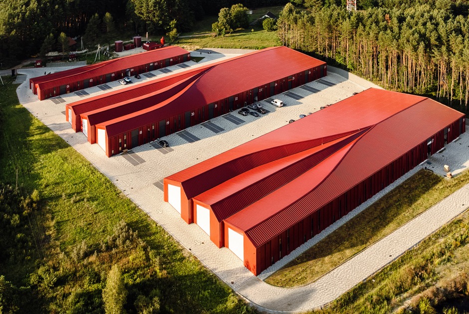 Centro empresarial Prostir, por Aranchii Architects. Fotografía por Alik Usik