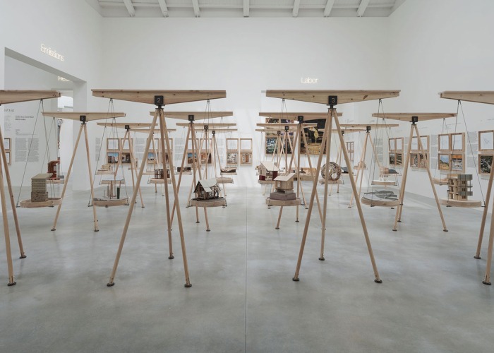 «Internalities: Architectures for Territorial Equilibrium» por Roi Salgueiro y Manuel Bouzas. Fotografía por Luis Diaz Diaz