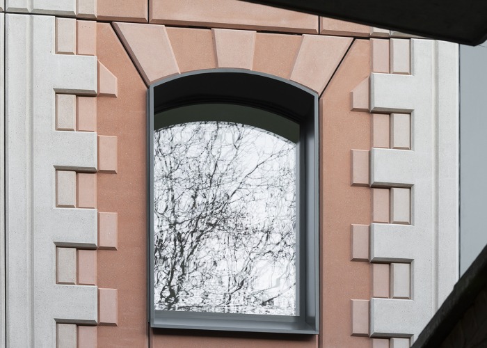 Trace by Bureau de Change. Photograph by Gilbert McCarragher 