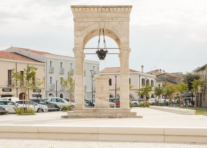 Piazza Mariano by Giulia de Appolonia. Photograph by Filippo Poli
