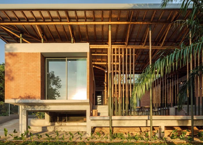 «Anjung» por Eleena Jamil Architect. Fotografía por Zakee Man