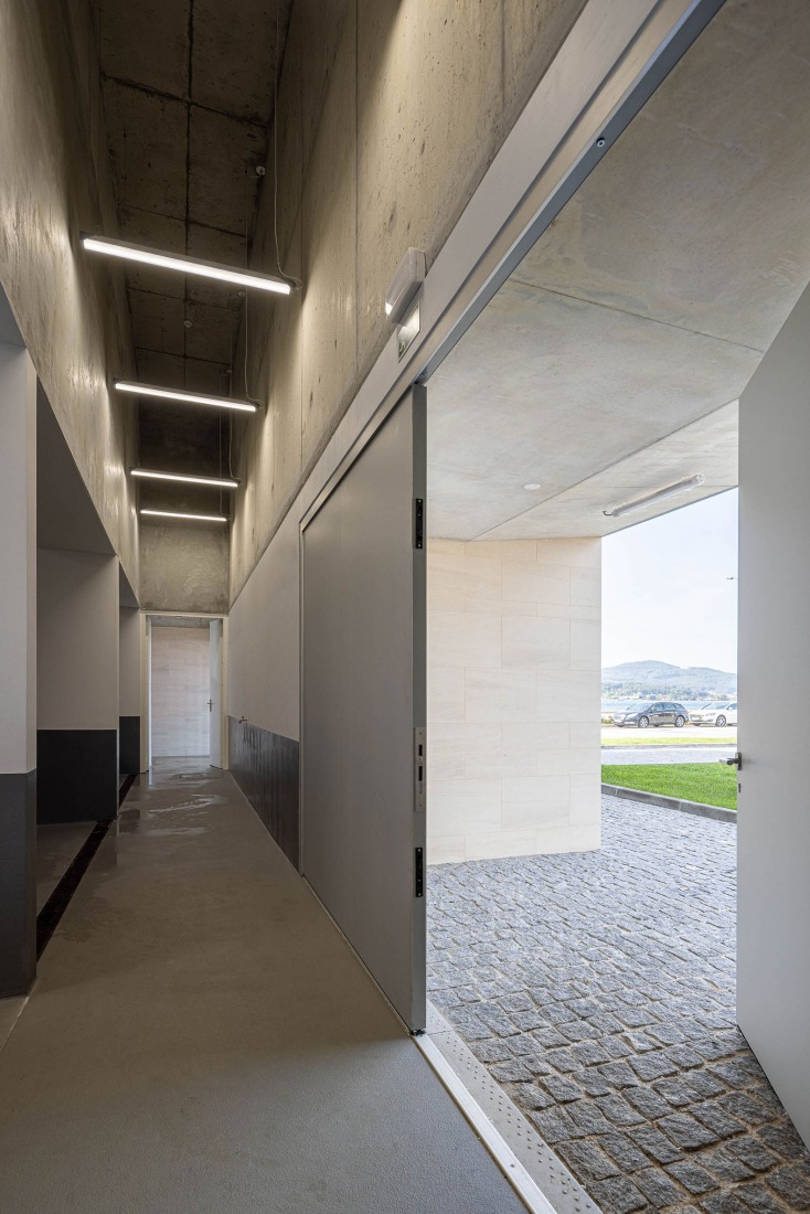 Caminha Market by Loftspace and Tiago Sousa. Photograph by Ivo Tavares.