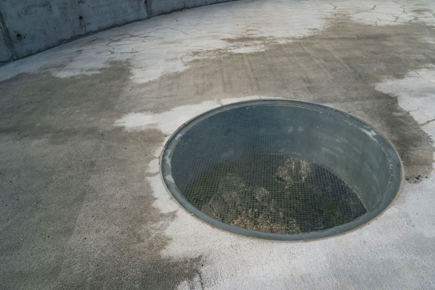 Renovation of the Zebro Viewpoint by Álvaro Siza Vieira. Photograph by Daniel Sousa.