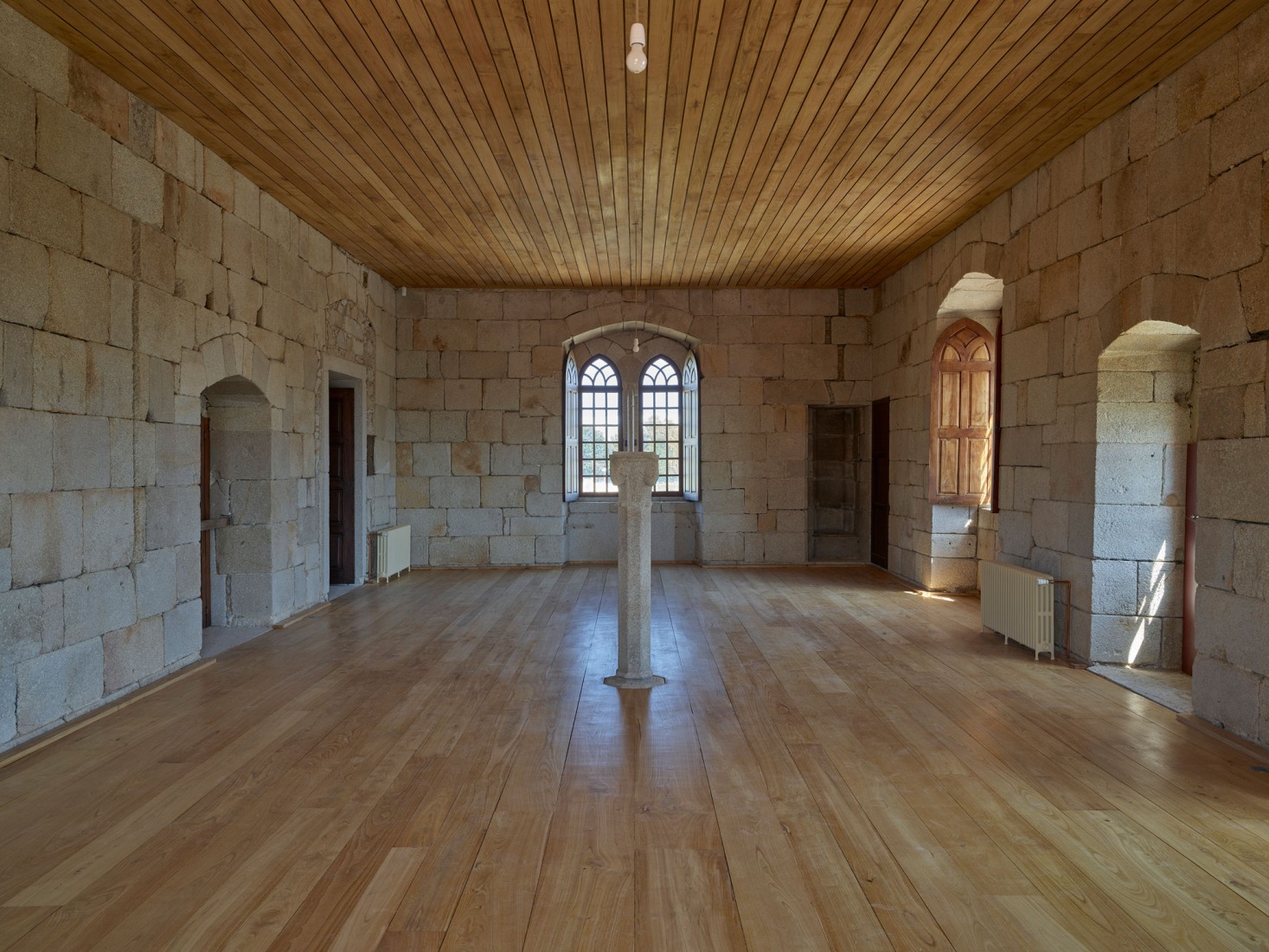 Monastery of Leça do Balio extension by Álvaro Siza. Photograph by Filipe Braga.