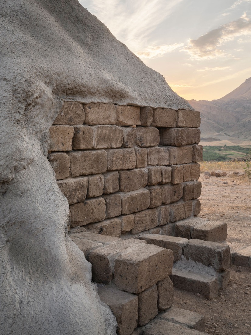 Séraphin of Urtsadzor by BUREAU. Photograph by Dylan Perrenoud.