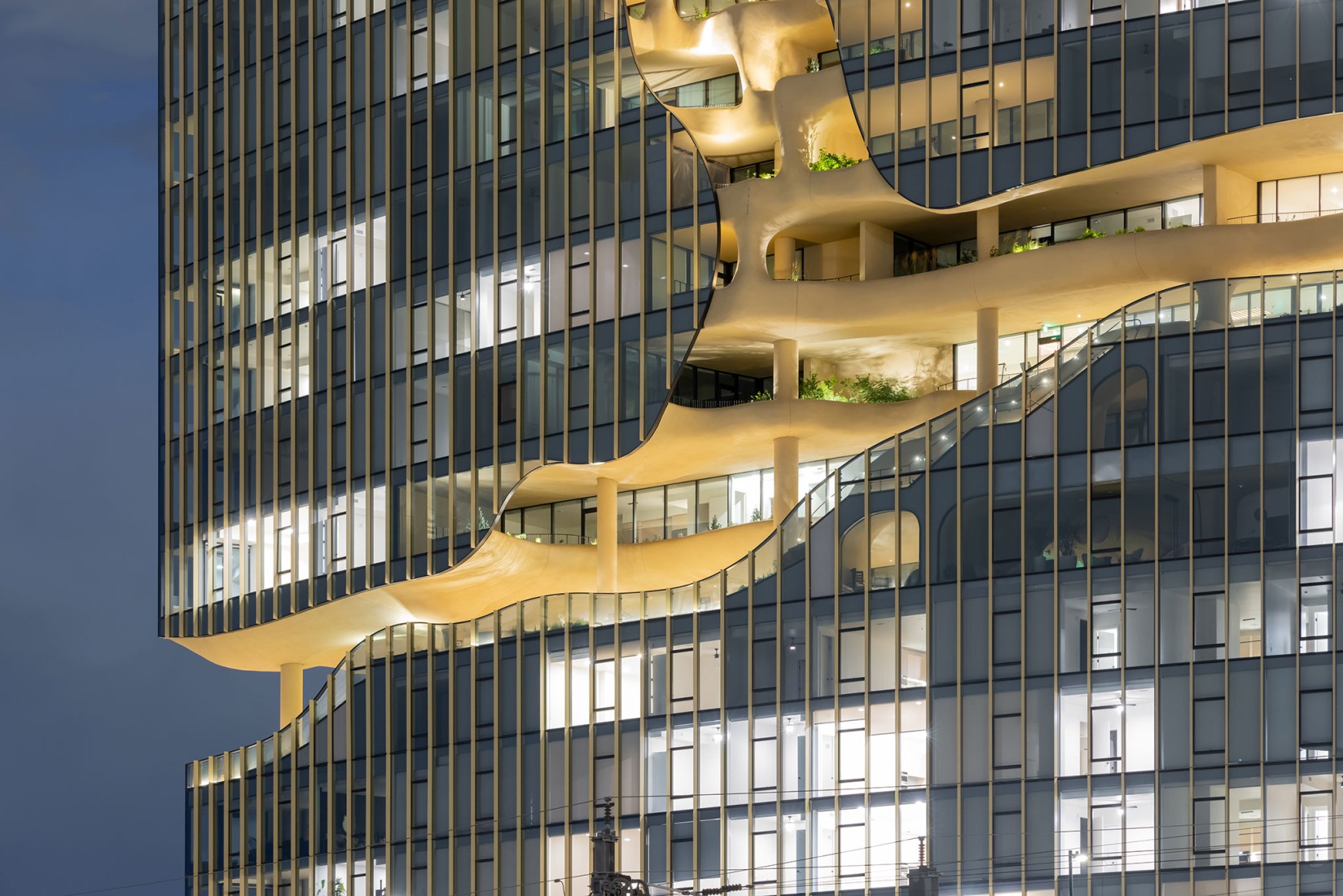 «One River North» por Ma Yansong/MAD Architects. Fotografía por Iwan Baan.