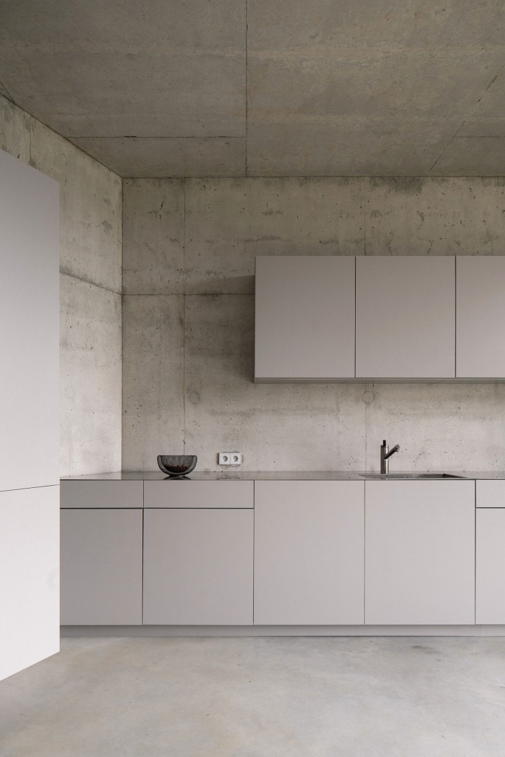 House with Seven Floors by Malý Chmel. Photograph by Alex Shoots Buildings.