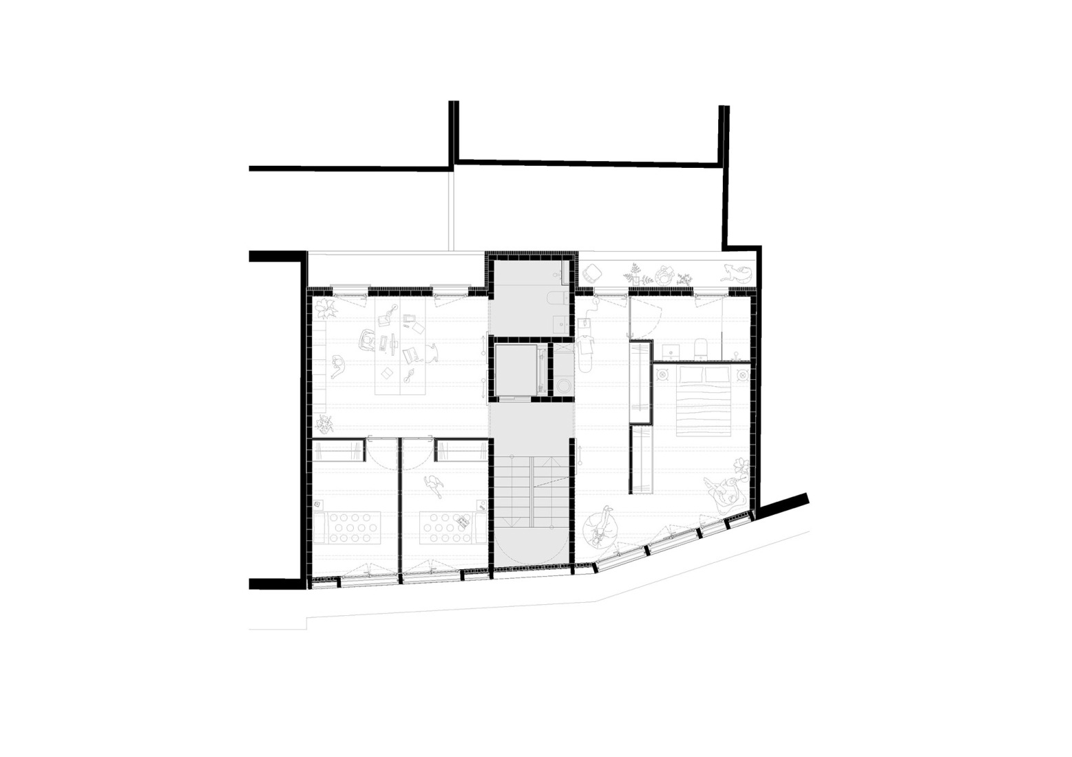 Plano de planta primera. Edificio(s) de viviendas Passatge Bailén por SAU Taller d´Arquitectura.