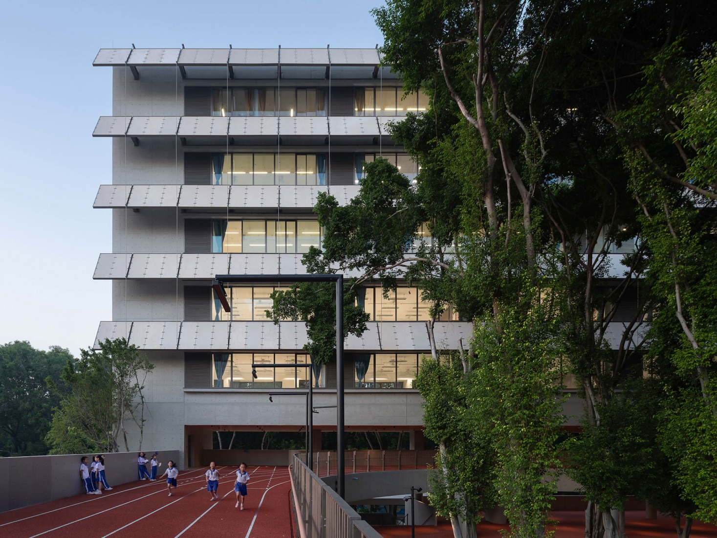 Escuela primaria de lenguas extranjeras Liyuan por Vector Architects. Fotografía por Canhui Luo.