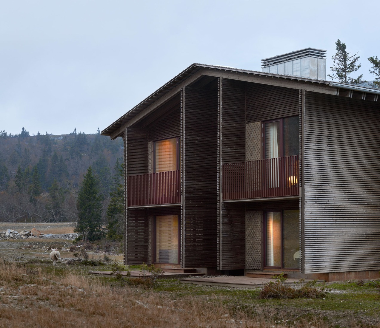 Vinterro Cabins by R21 Arkitekter. Photograph by Mariela Apollonio.