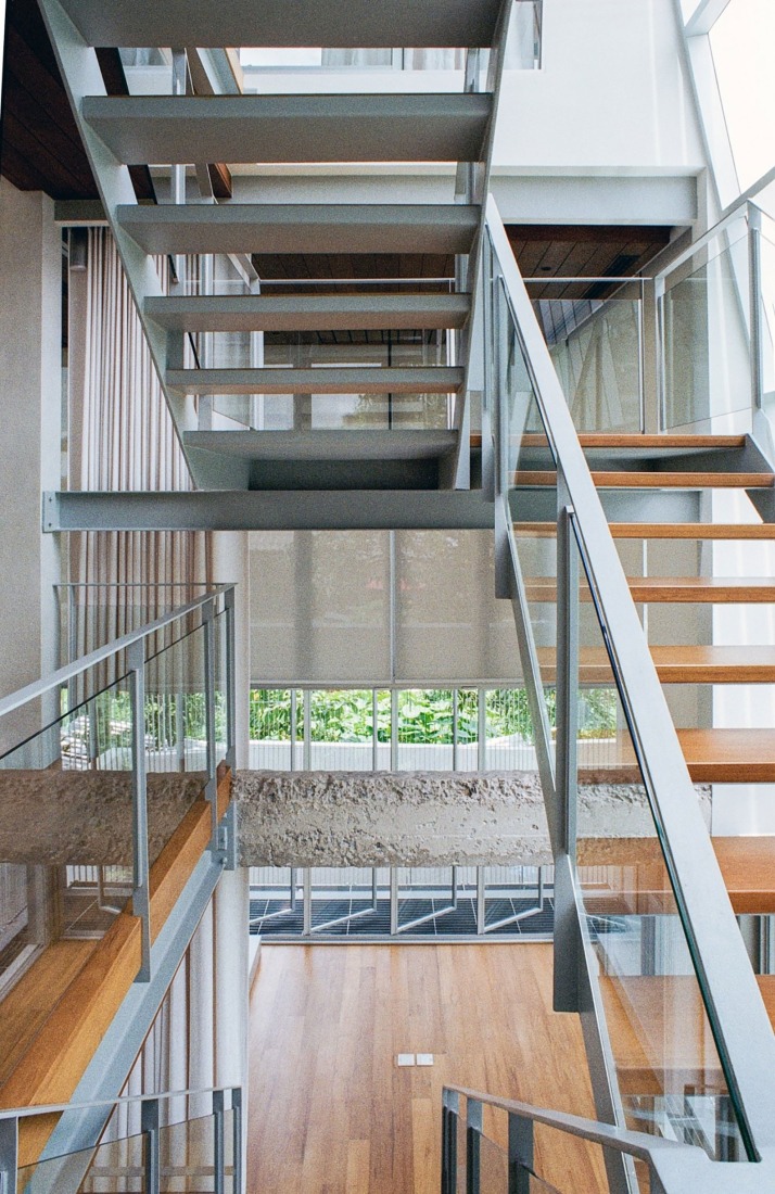 Casa Sebsiri por PHTAA living design. Fotografía por Kukkong Thirathomrongkiat.