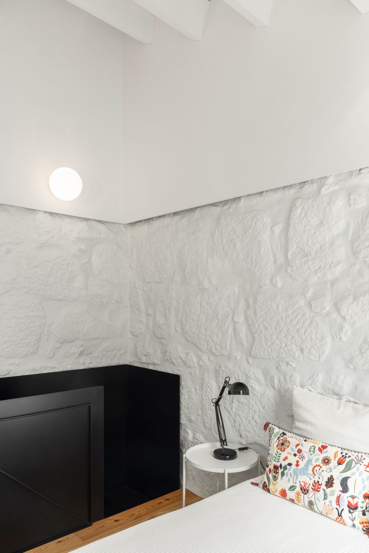 Covelo House by Spaceworkers. Photograph by Ivo Tavares Studio.