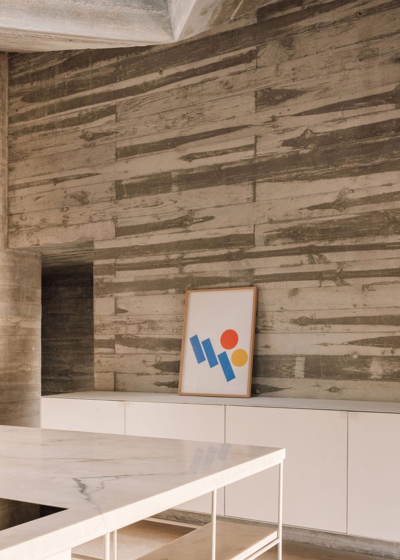 Frame House by Pedro Domingos. Photograph by Francisco Nogueira.