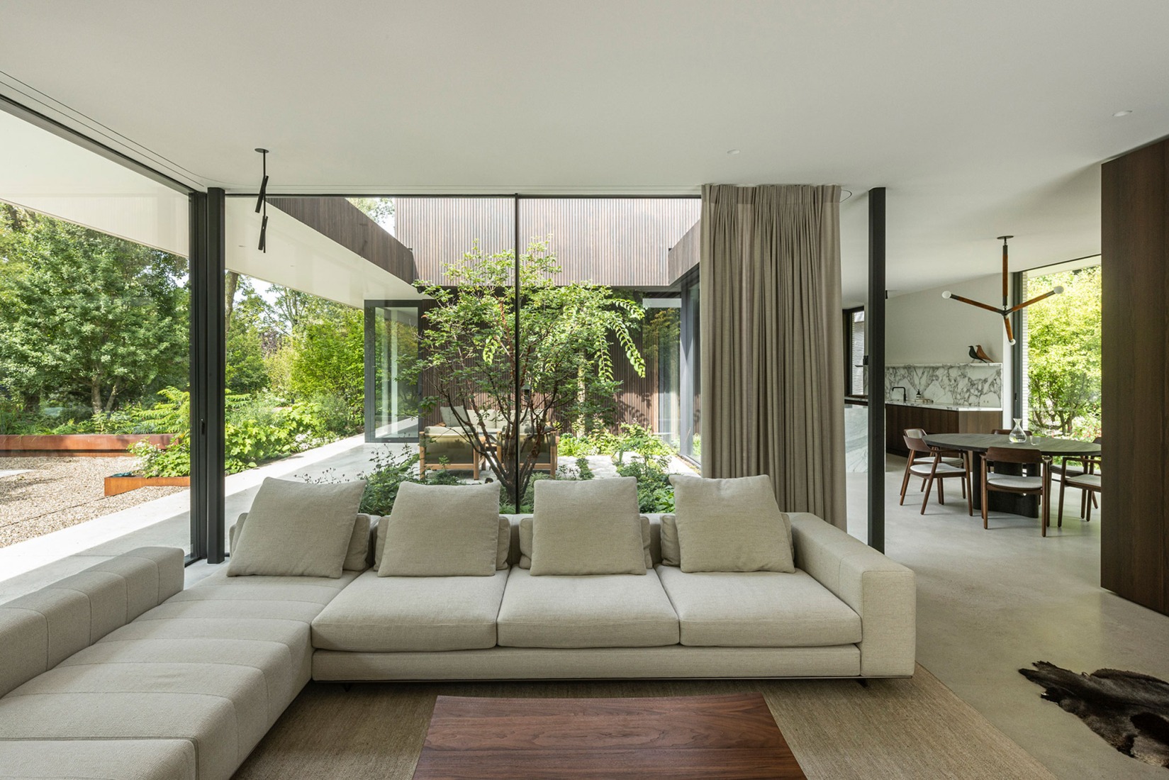 Hidden Villa by i29 architects. Photograph by Tim Van de Velde.