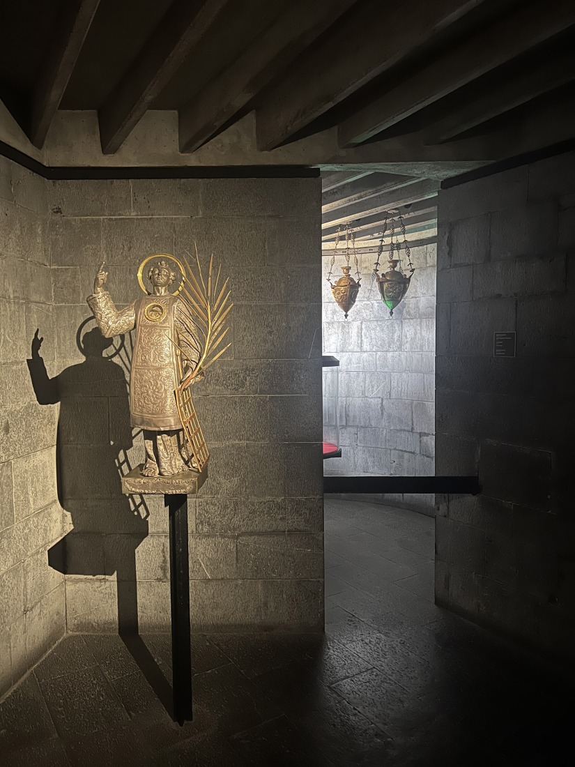 San Lorenzo Treasure Museum by Franco Albini. Photograph by José Juan Barba.
