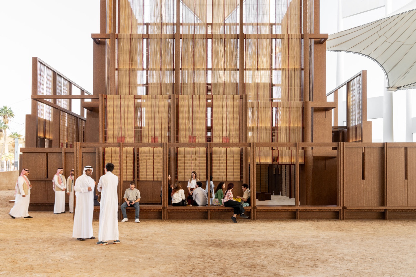 Rooted Transience by EAST Architecture Studio. Photograph by Marco Cappelletti, courtesy of the Diriyah Biennale Foundation.