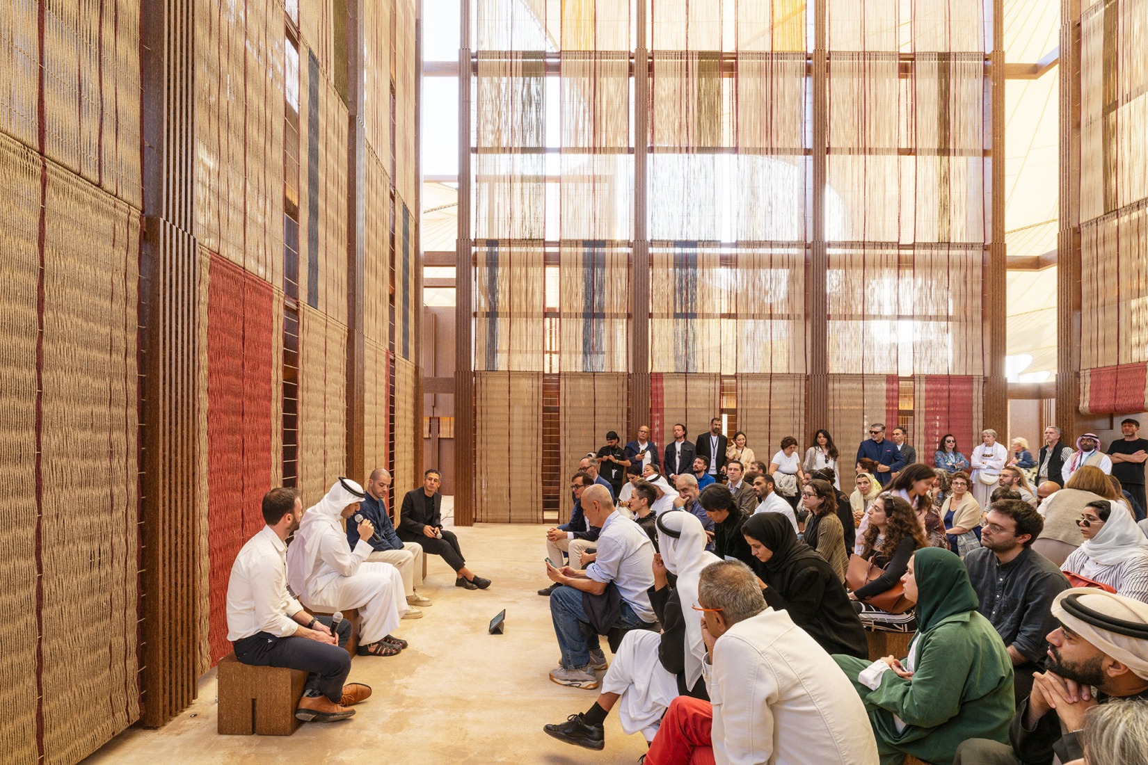 Rooted Transience by EAST Architecture Studio. Photograph by Marco Cappelletti, courtesy of the Diriyah Biennale Foundation.